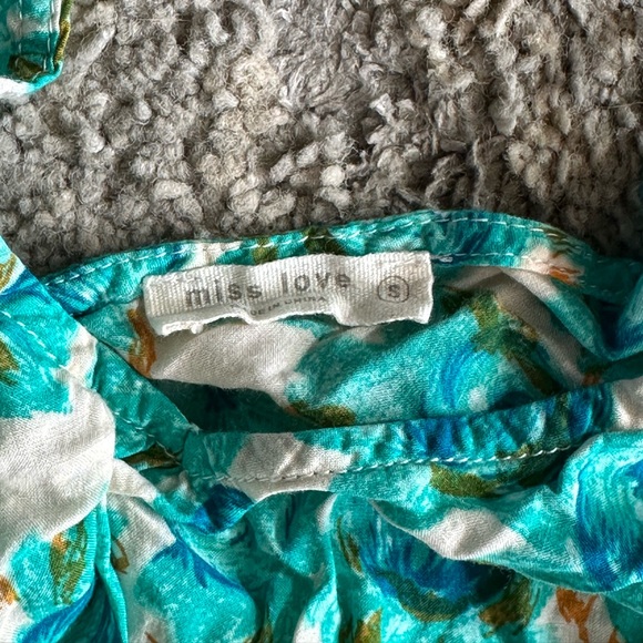 Blue floral romper - Picture 2 of 3